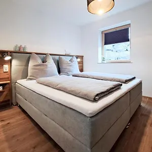  Apartment Alpenglueck Hoch3